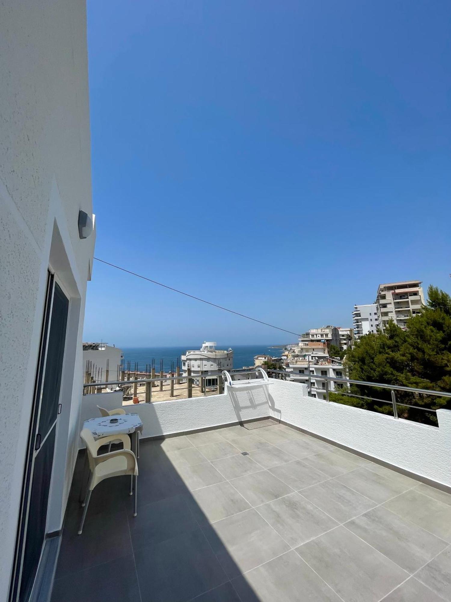 Keivi Guesthouse Sarande Ngoại thất bức ảnh